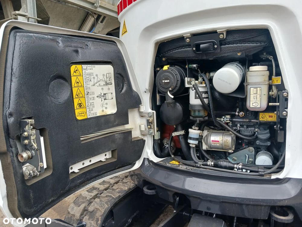 Bobcat E20Z - 21