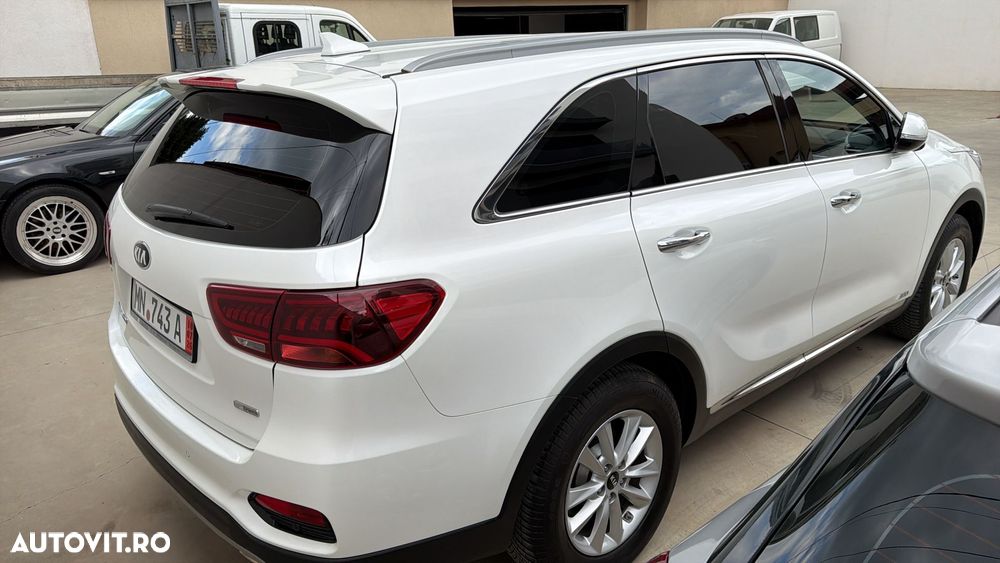 Kia Sorento 2.2 CRDi AWD Aut. Edition 7 - 4