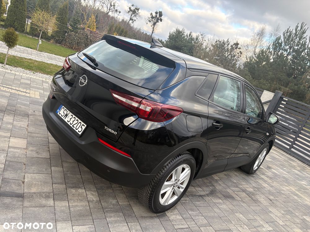 Opel Grandland X 1.2 Start/Stop Business Edition - 33