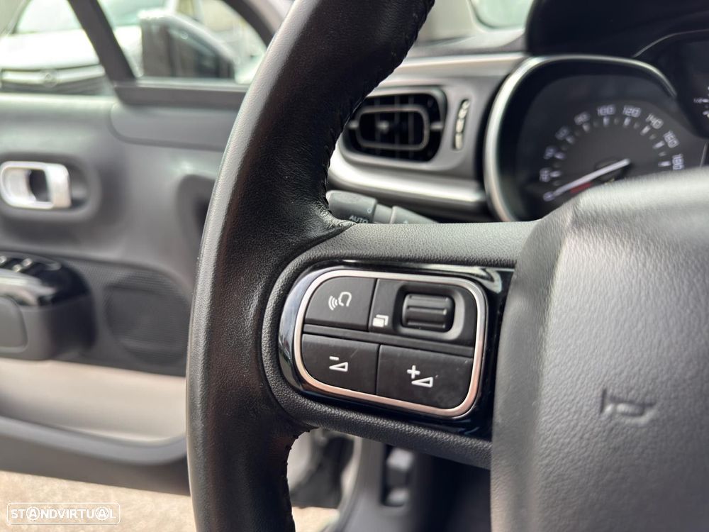 Citroën C3 1.2 PureTech Shine - 18