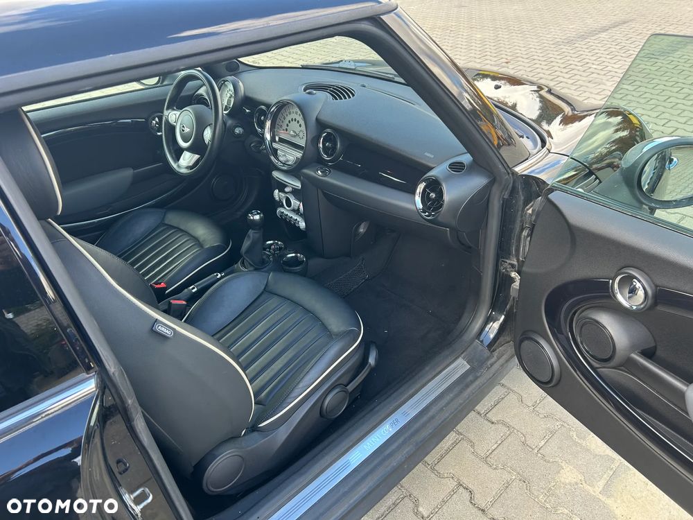 MINI Cooper D - 10
