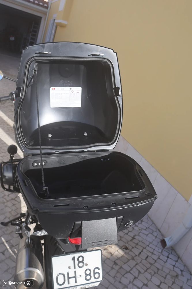 BMW R 1200 R 0400 - 10