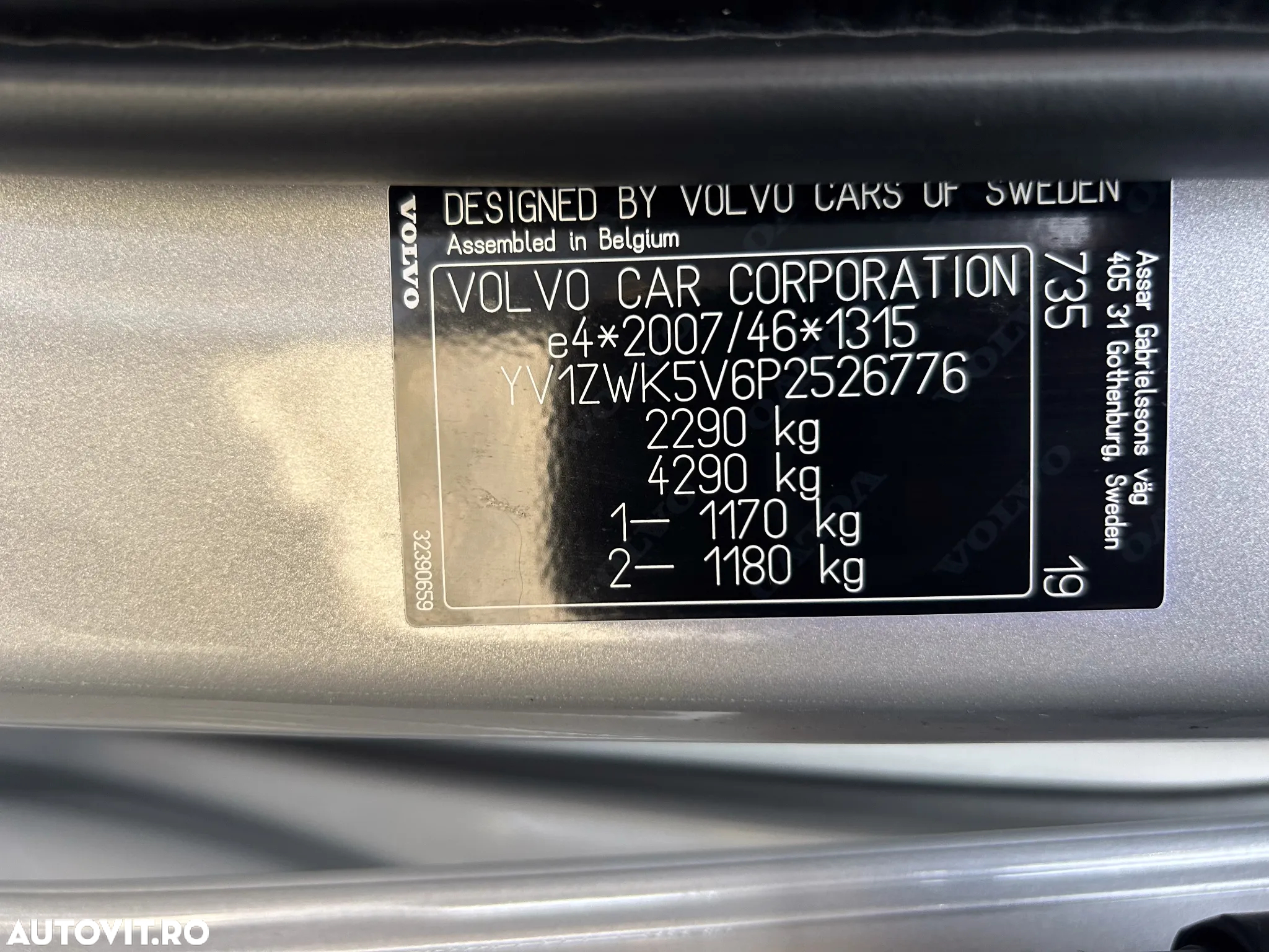 Volvo V60 B4 MHEV AT8 FWD Inscription - 34