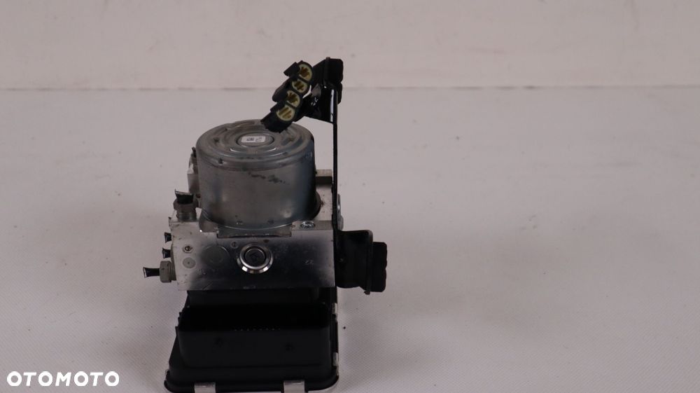 VOLVO V90 2.0 D4 POMPA ABS 31680101, 31680098 - 3