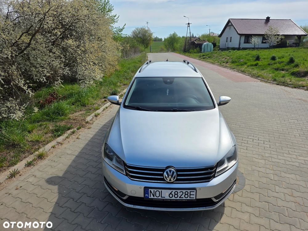 Volkswagen Passat 2.0 TDI 4Mot Highline - 12