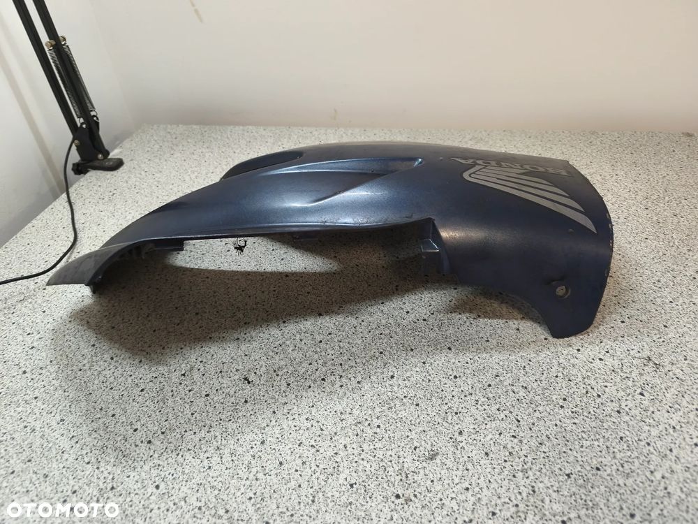 Owiewka, osłona, bok, boczek Honda CBF 600 CBF600 - 13