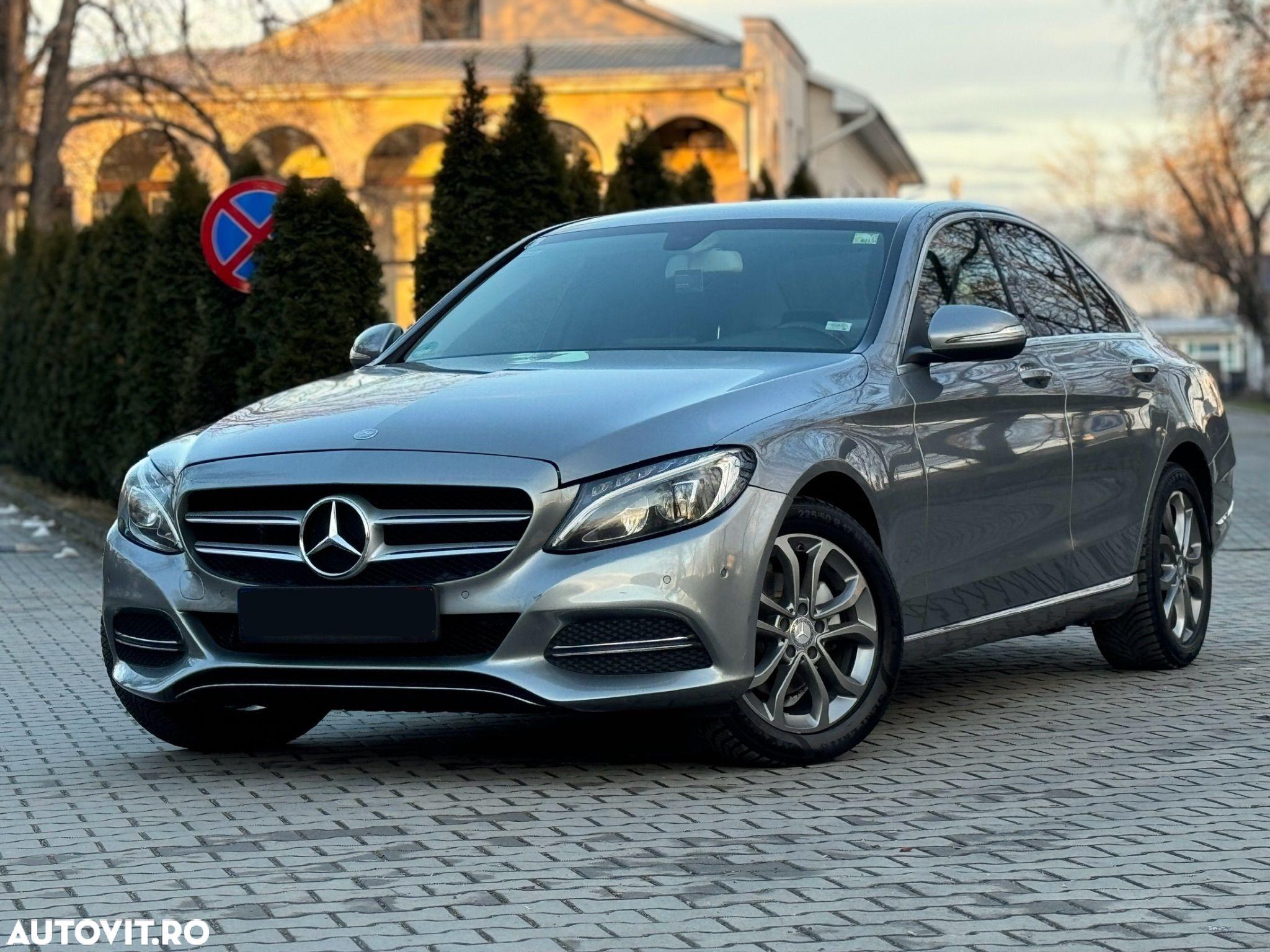 Mercedes-Benz C 180 BlueTec - 1