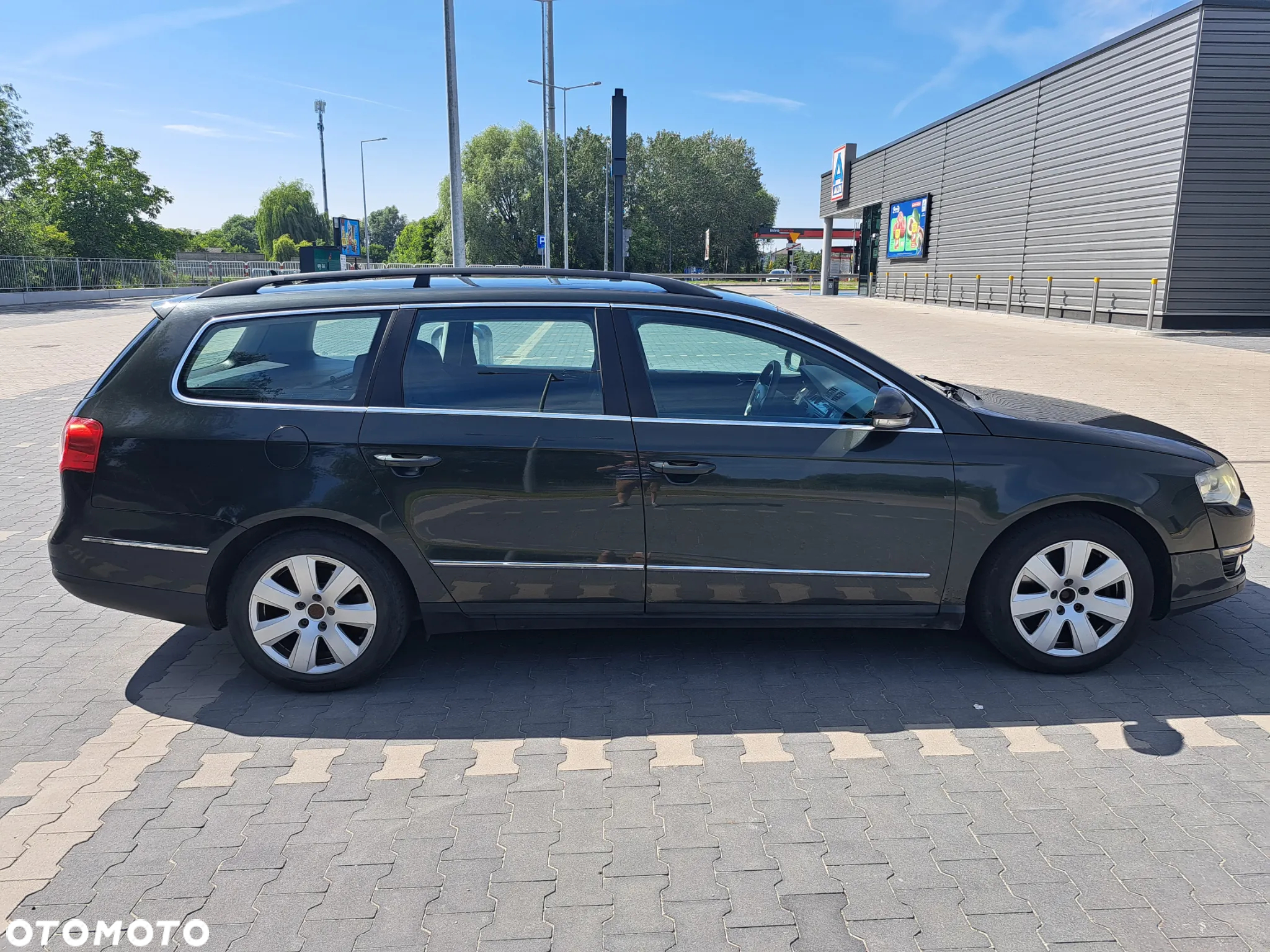 Volkswagen Passat 2.0 TDI Comfortline - 10