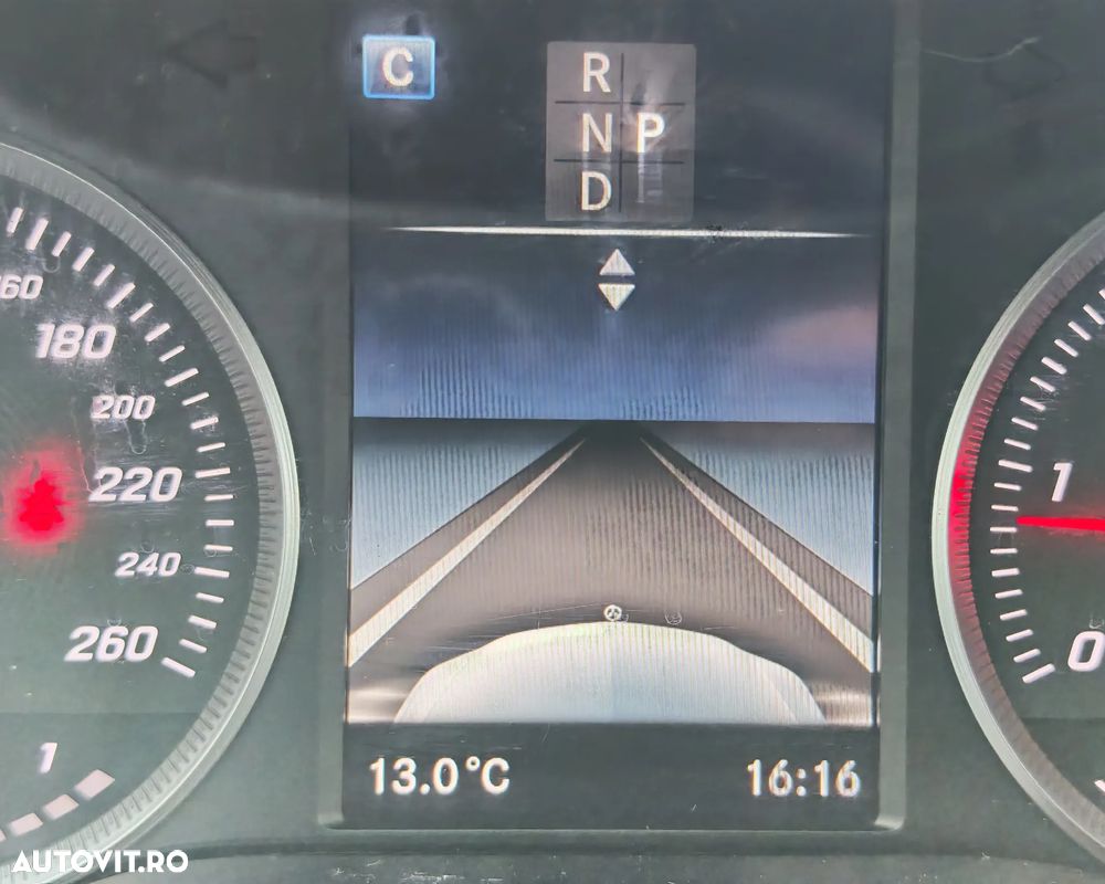 Mercedes-Benz C - 13