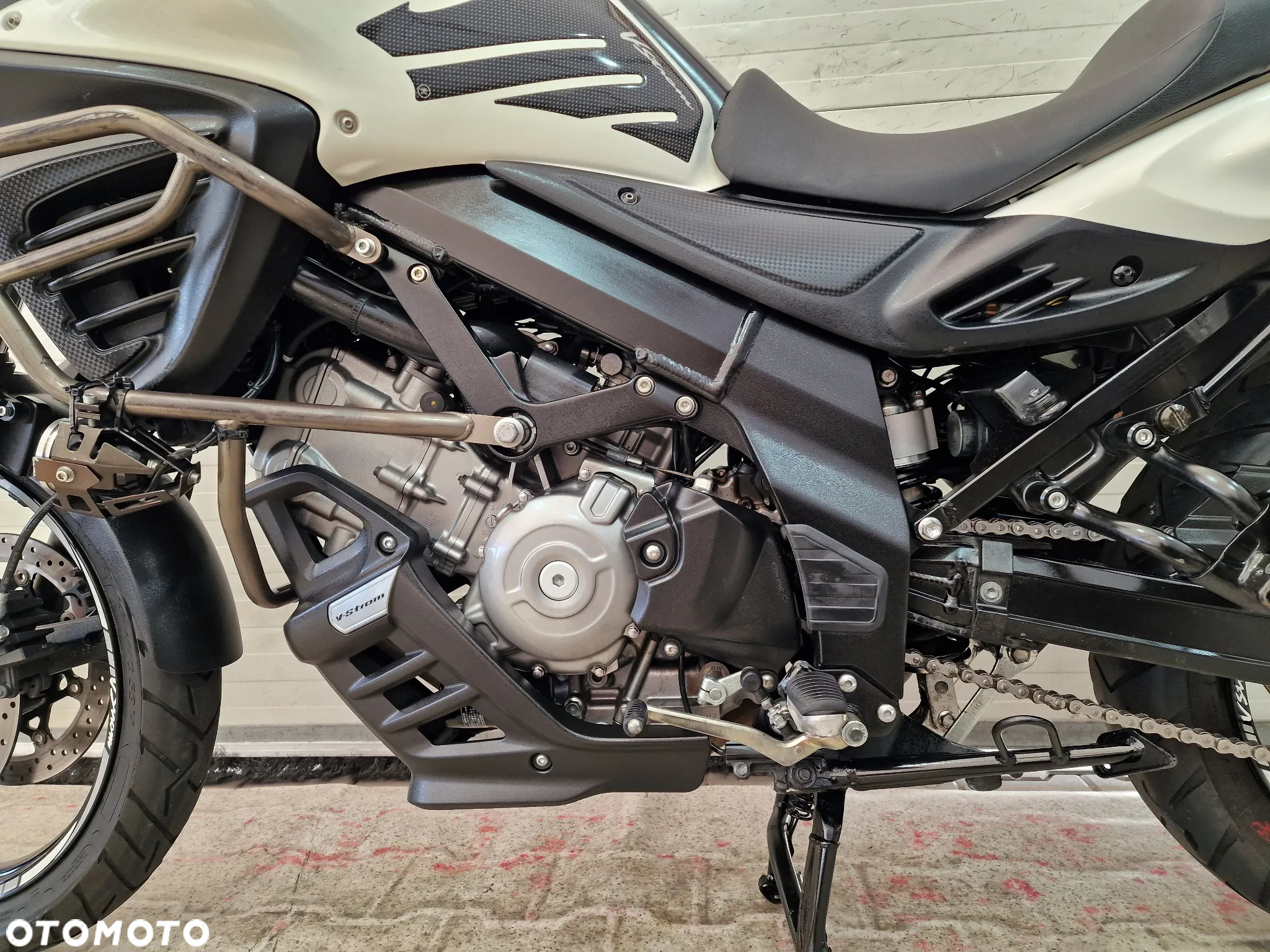 Suzuki DL - 9