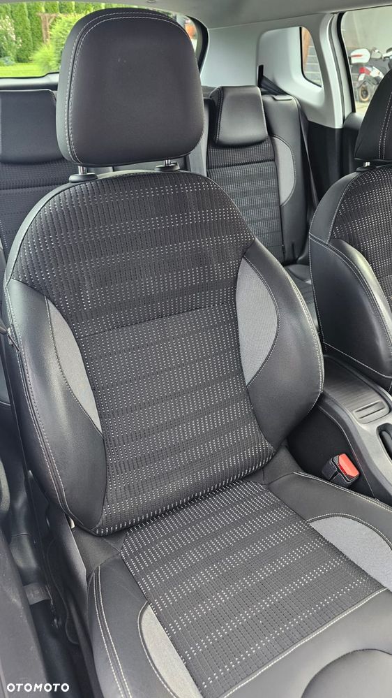 Peugeot 2008 1.2 Pure Tech GPF Allure S&S EAT6 - 12