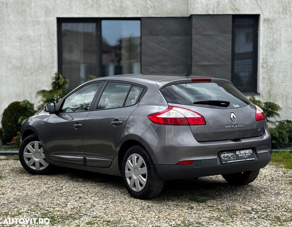 Renault Megane dCi 95 FAP Paris Business - 5