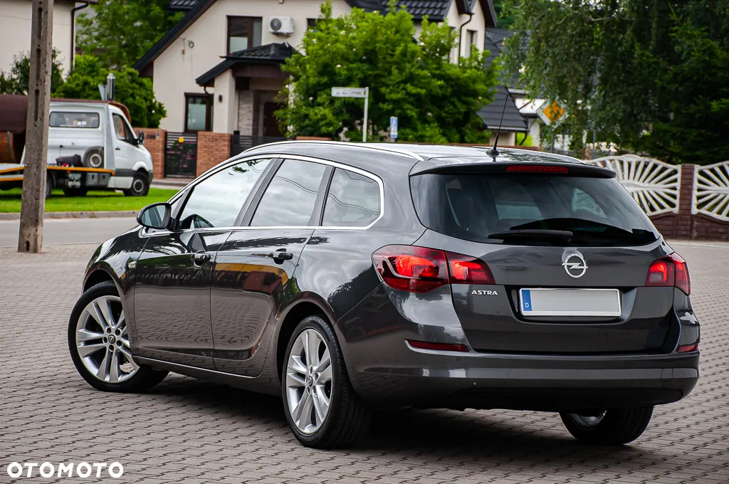 Opel Astra 1.6 Cosmo - 7
