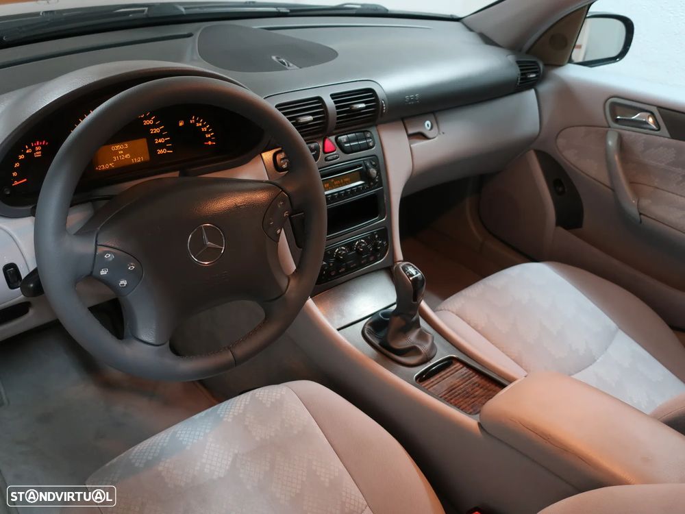 Mercedes-Benz C 220 CDi Avantgarde - 16