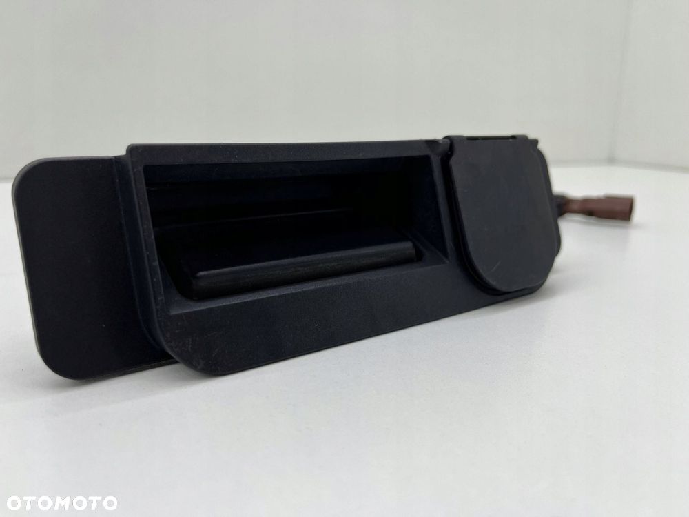 MERCEDES W222 PRZYCISK KLAPY KAMERA COFANIA A2227500893 - 1