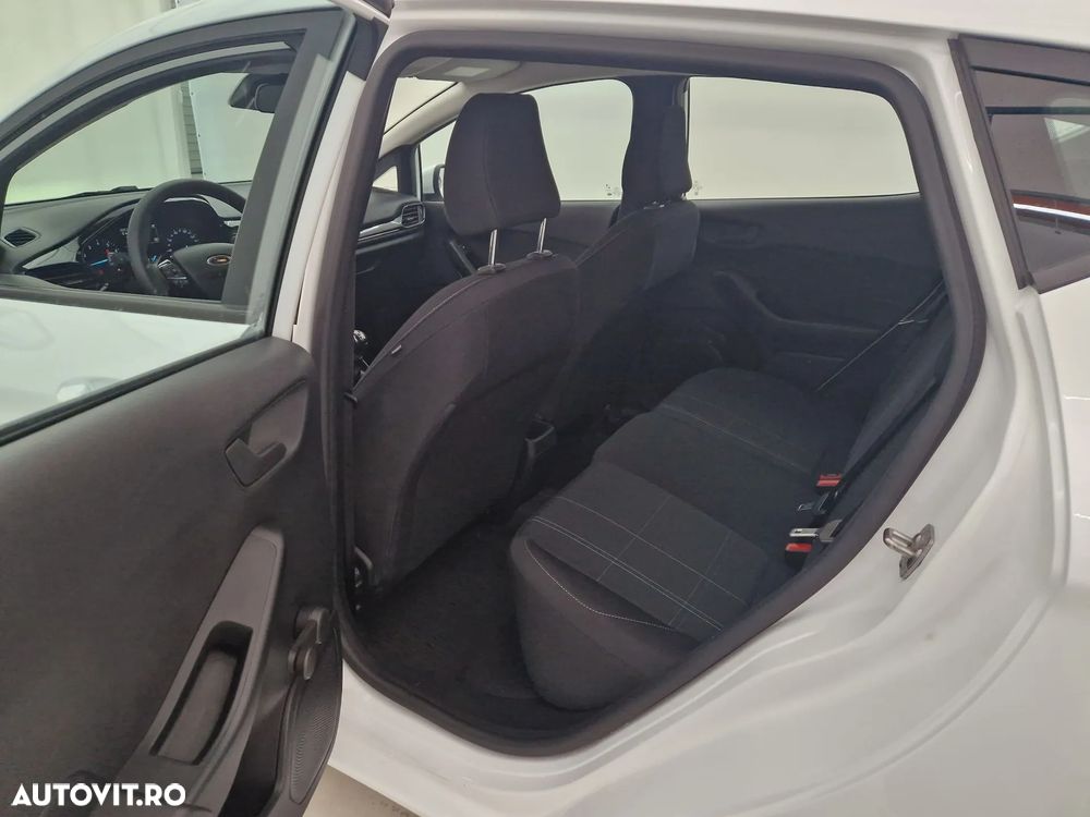 Ford Fiesta 1.1 Trend - 9