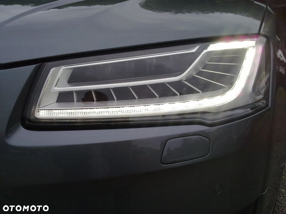 Audi A8 3.0 TDI ultra DPF quattro tiptronic - 12