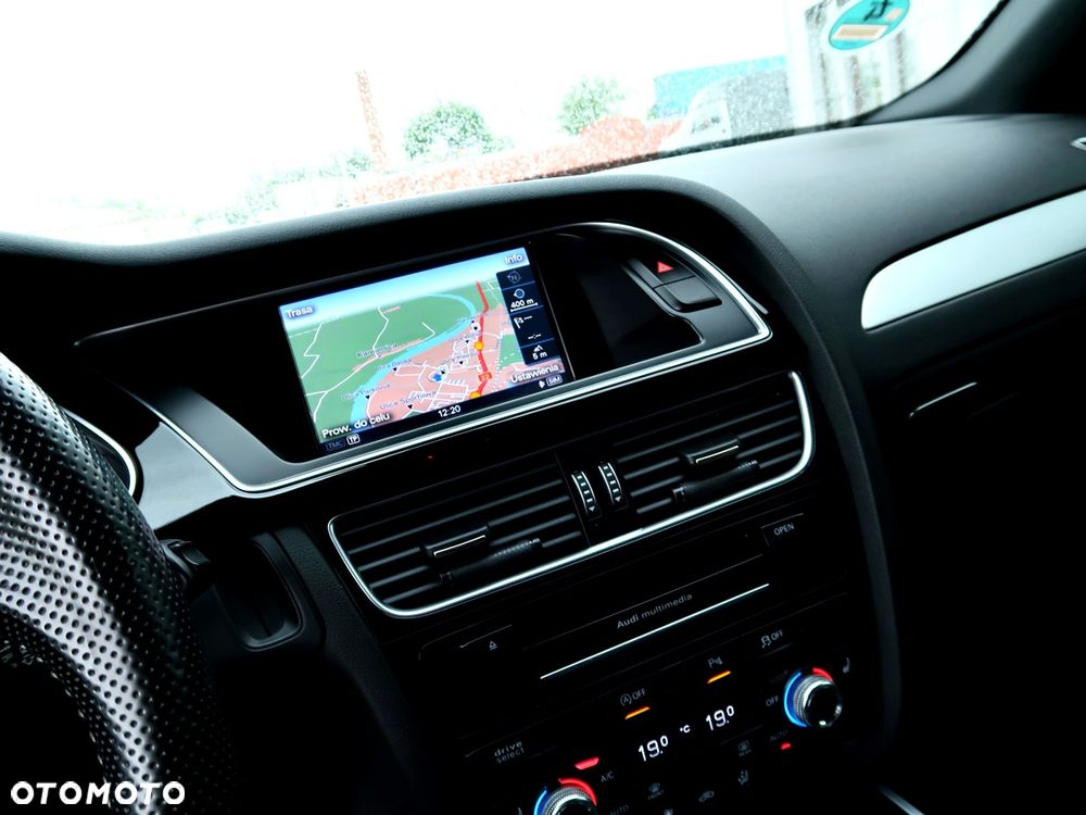 Audi A4 Avant 2.0 TDI Sport - 31