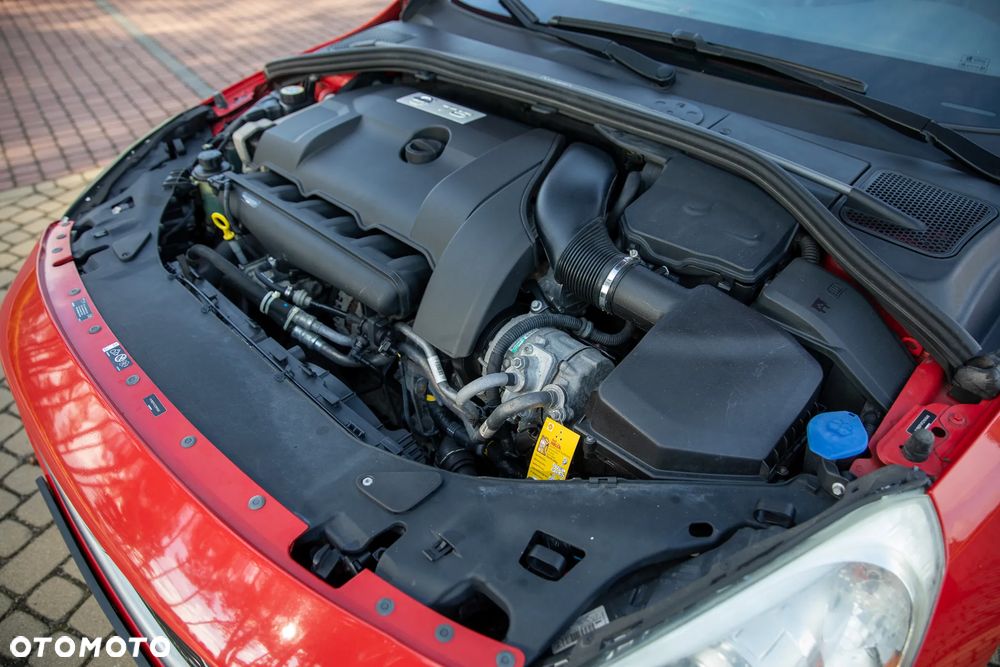 Volvo S60 ver-t6-awd-r--design-summum - 29