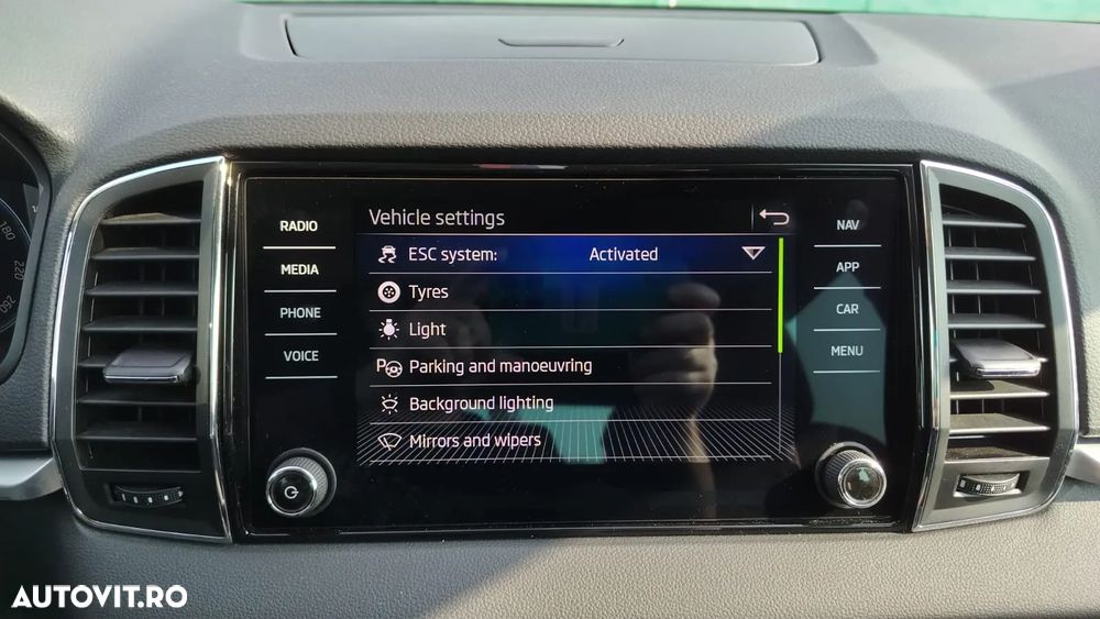 Skoda Karoq 1.5 TSI Sportline - 22