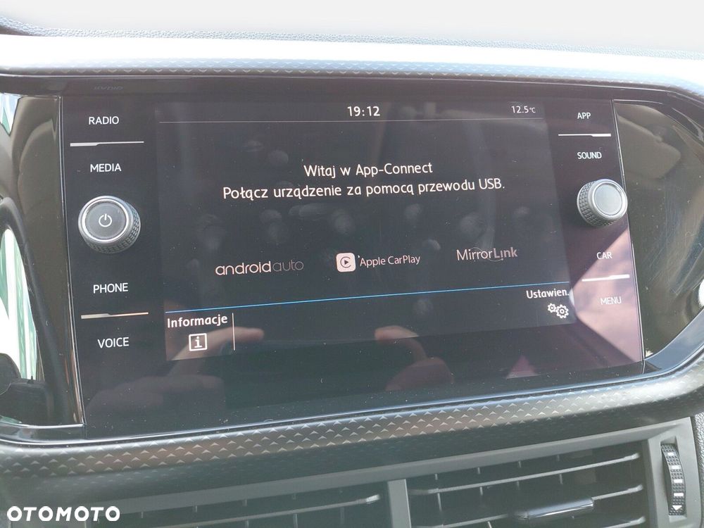 Volkswagen T-Cross - 20