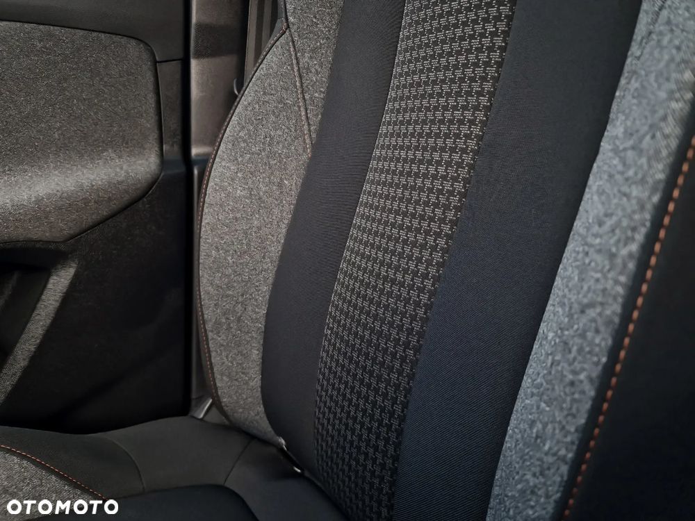Peugeot 3008 1.2 PureTech Active S&S - 15