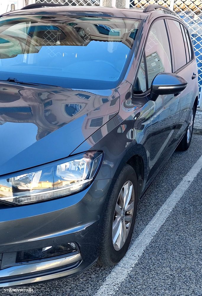 VW Touran 1.6 TDI Confortline - 11