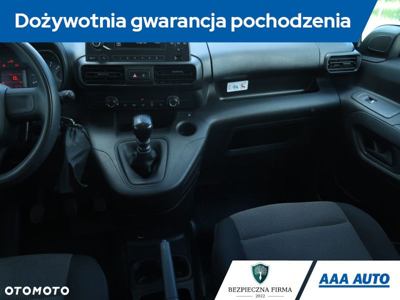Toyota Proace City - 9