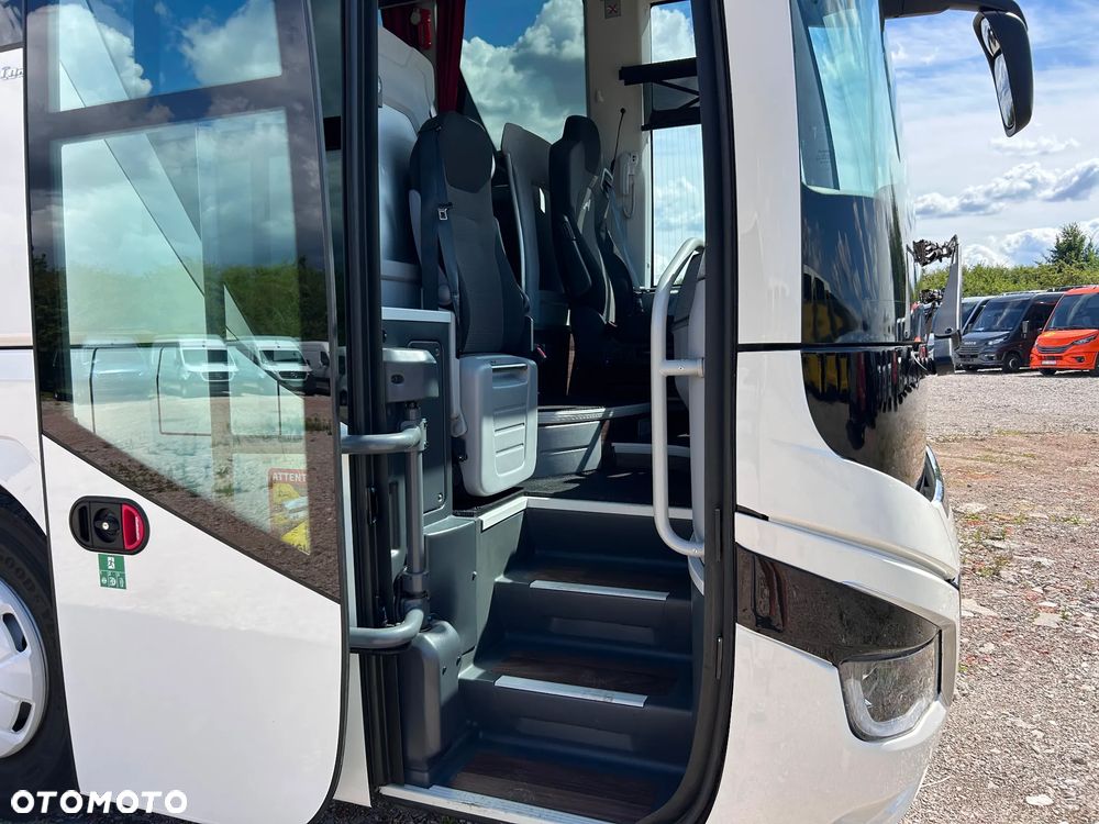 MAN Lions Coach - 11