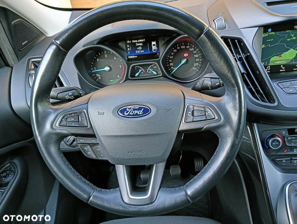 Ford Kuga - 24