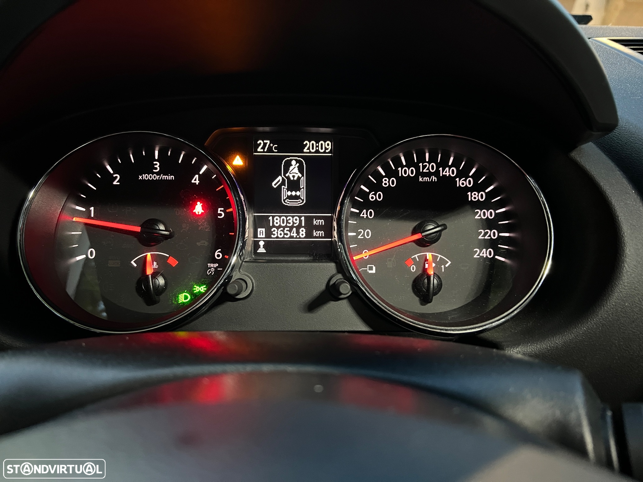 Nissan Qashqai 1.6 dCi Tekna Premium 17 360 S&S - 8