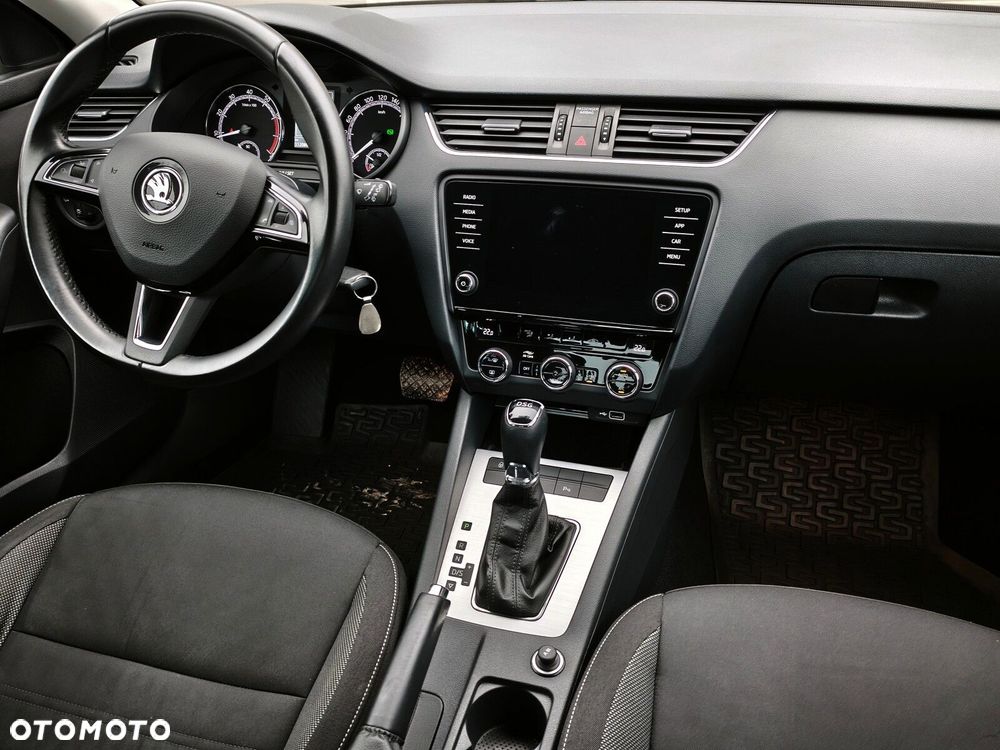 Skoda Octavia 1.4 TSI Ambition DSG - 17