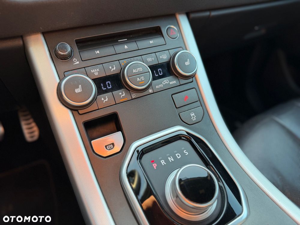 Land Rover Range Rover Evoque Si4 HSE Dynamic - 32