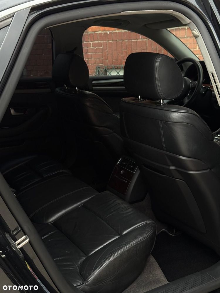 Audi A8 - 11