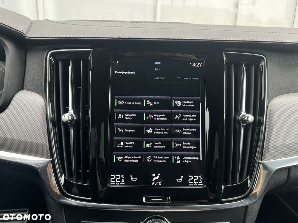Volvo S90 - 19