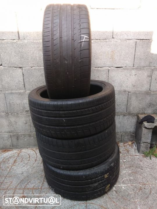 Ref 002 // 4 Pneus 295/35/21` Michelin Latitude Sport 107Y ExtraLoad c/+60% Piso - 1
