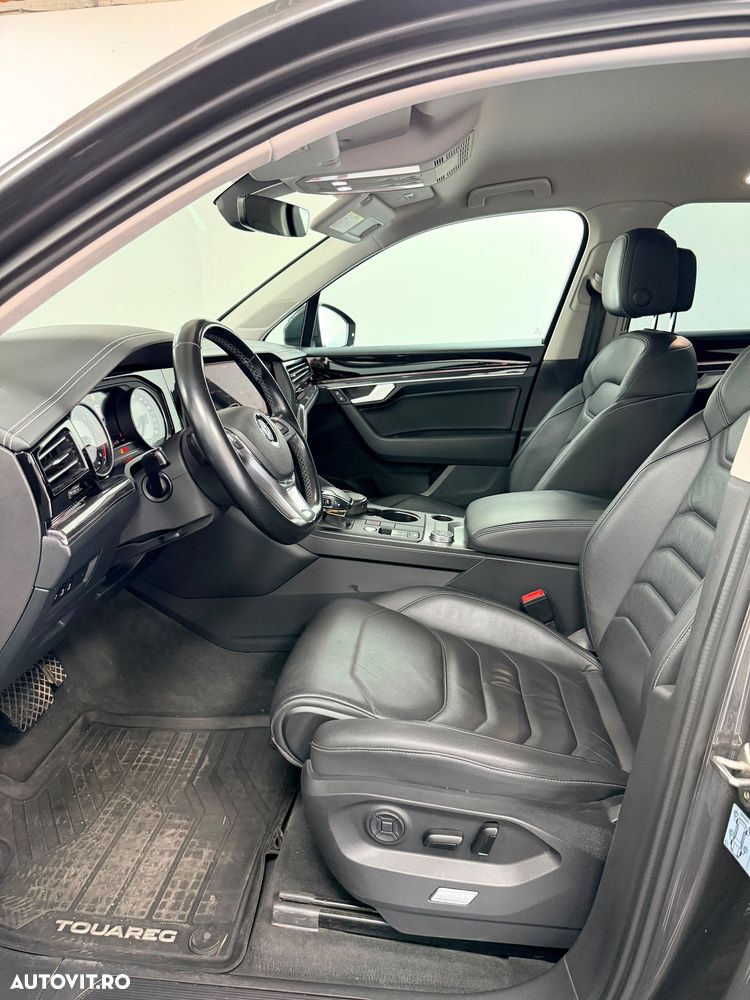 Volkswagen Touareg V6 TDI Atmosphere - 23
