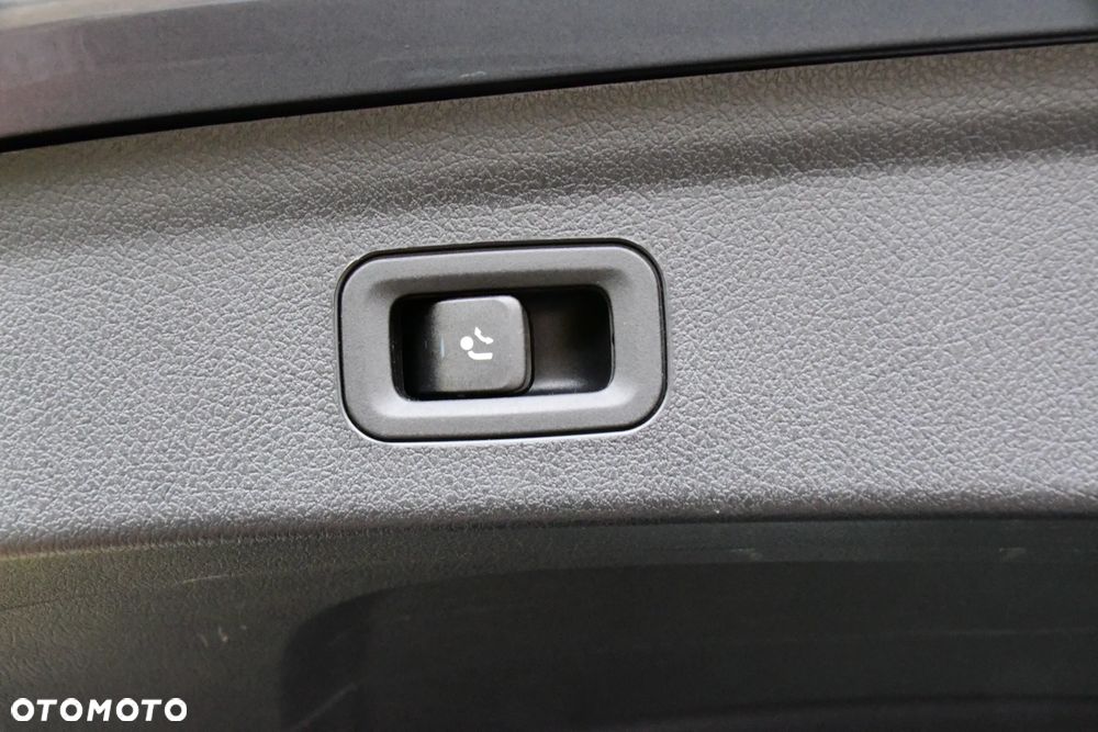 Mercedes-Benz GLE - 30