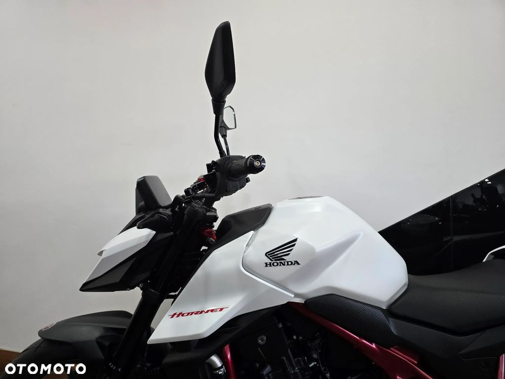 Honda Hornet - 15