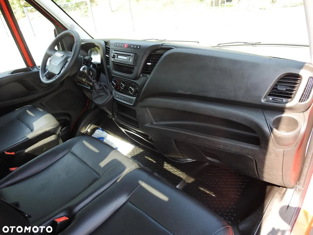 Iveco DAILY 35C13 WYWROTKA TEMPOMAT KLIMATYZACJA BLIŹNIACZE KOŁA 130KM [ 570643 ] - 36