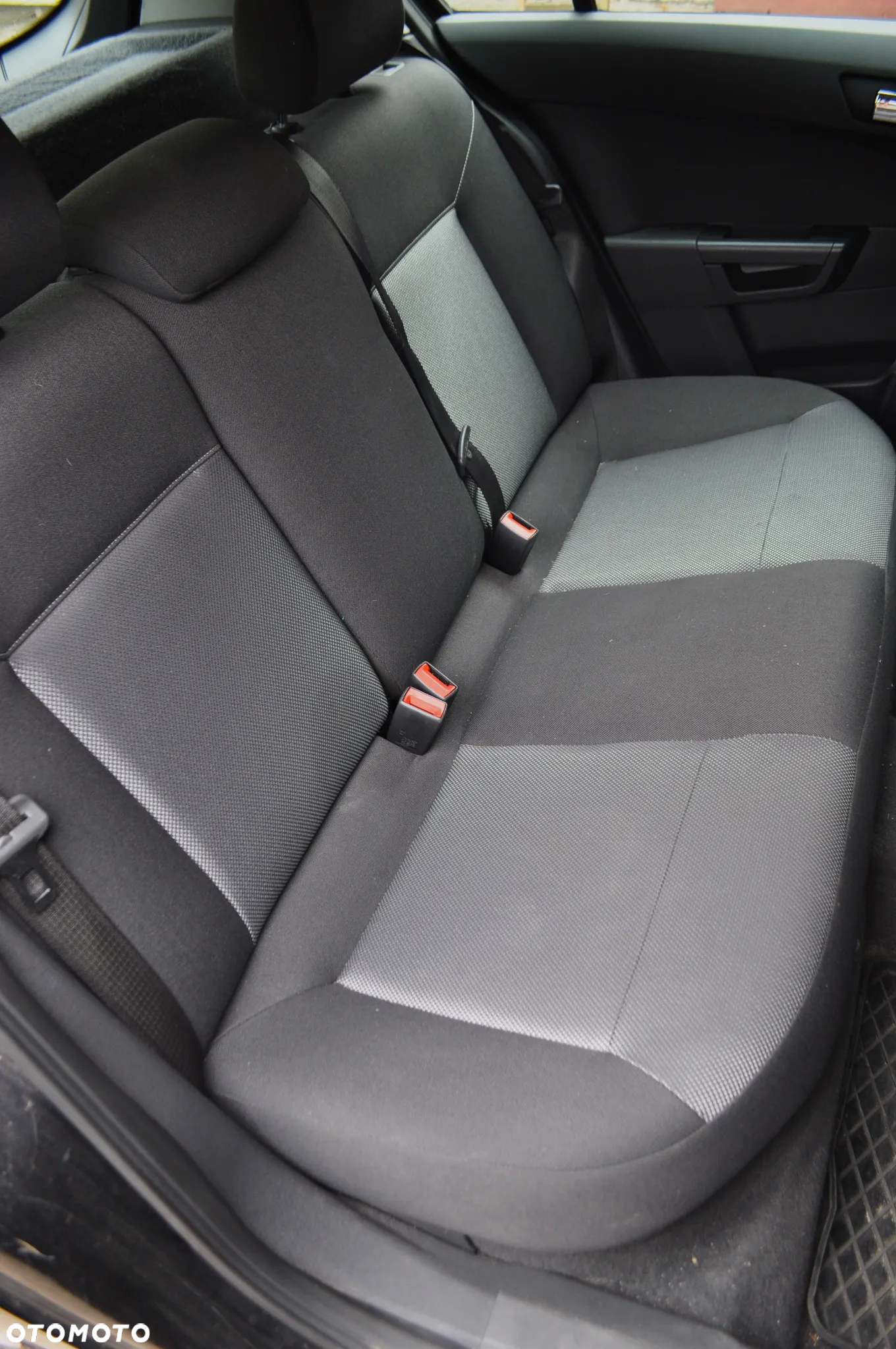 Opel Astra - 25