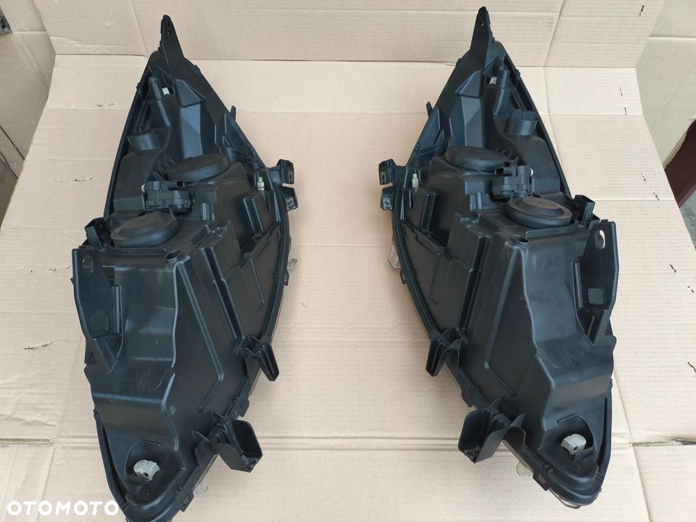 RENAULT SCENIC III LIFT 2013-2016 REFLEKTOR LAMPA LEWA SOCZEWKA  UK - 5