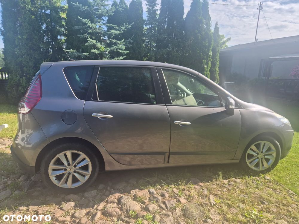 Renault Scenic 1.9 dCi Tech Run - 14