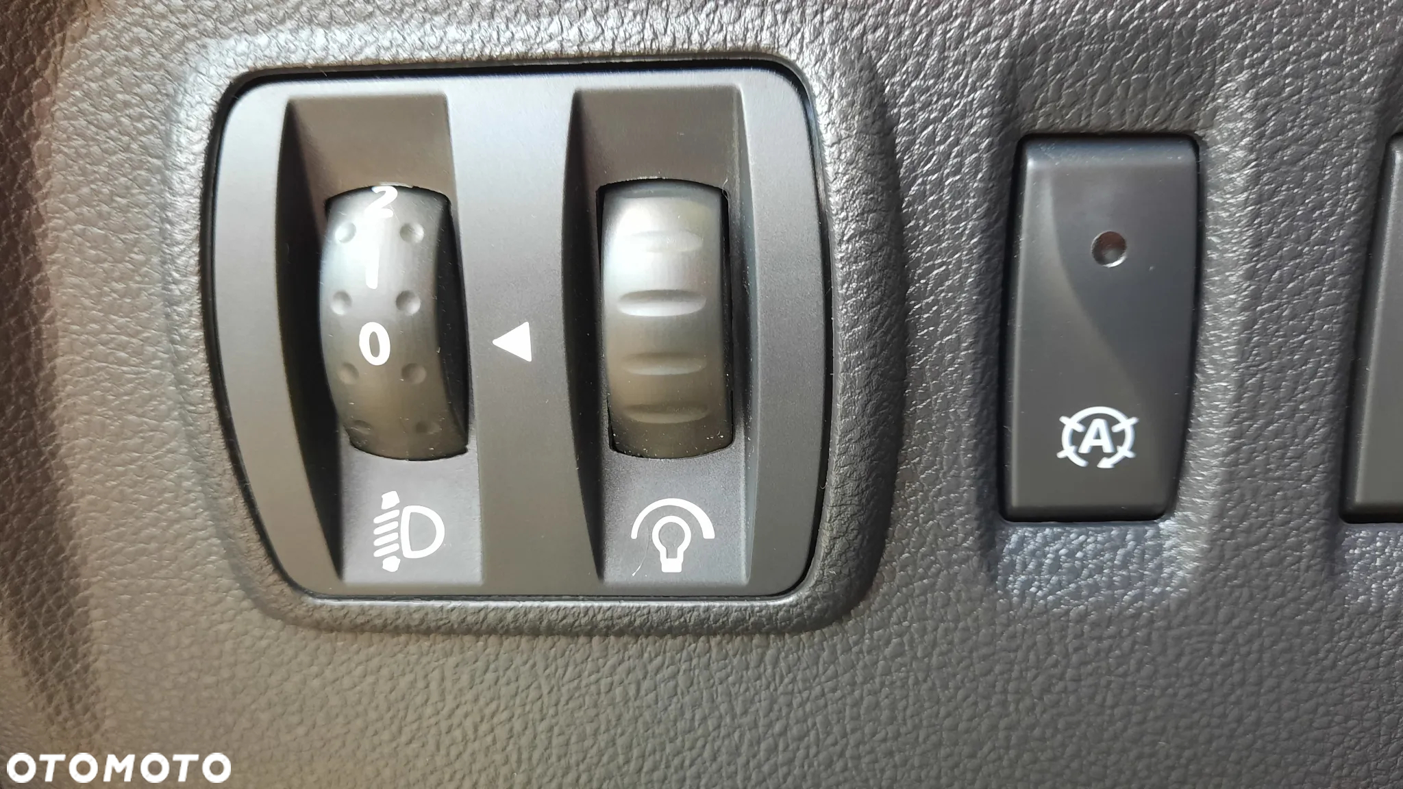 Renault Captur 0.9 Energy TCe Intens EU6 - 27