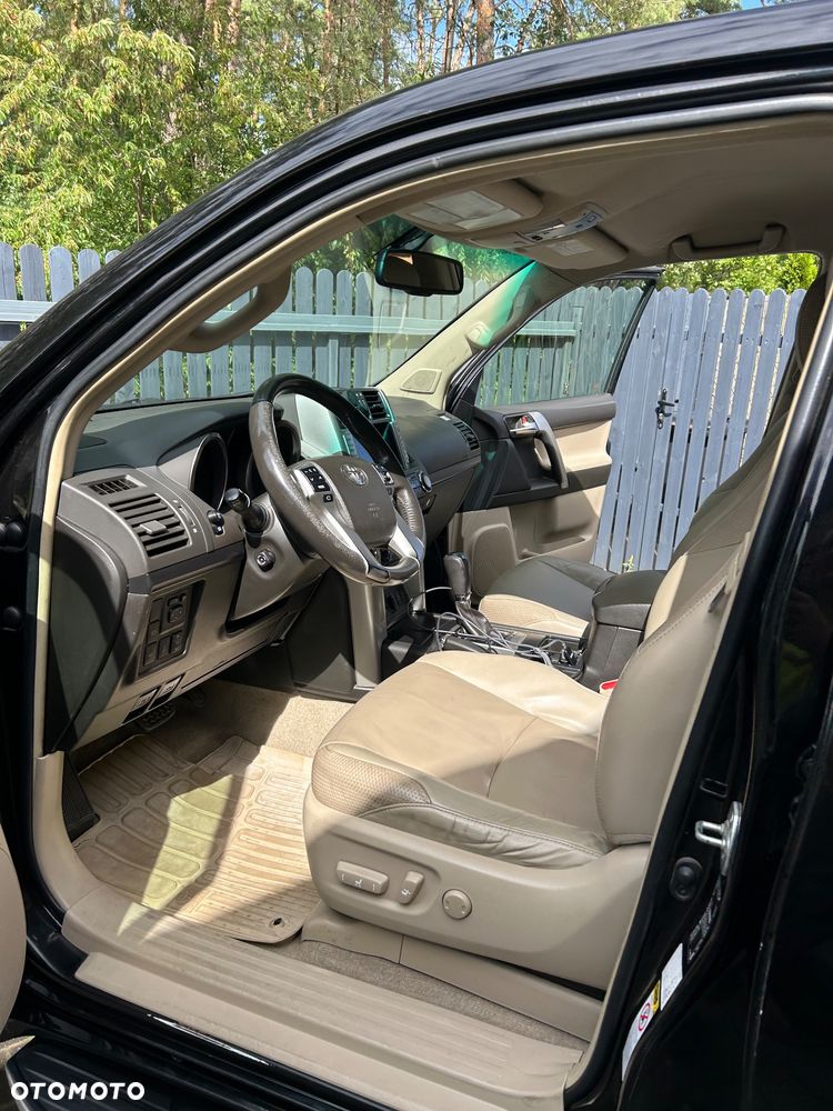 Toyota Land Cruiser LC 3.0 D-4D Premium - 9