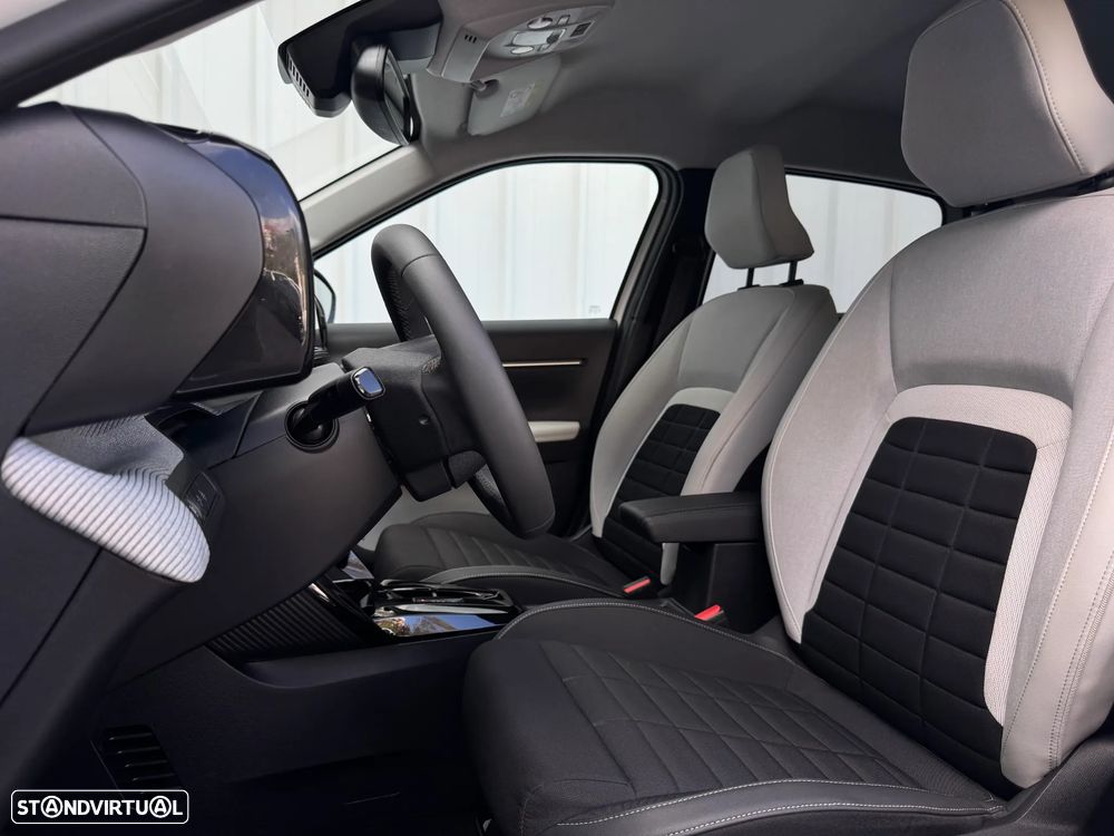 Citroën e-C3 44 kWh Autonomia Conforto Max - 27