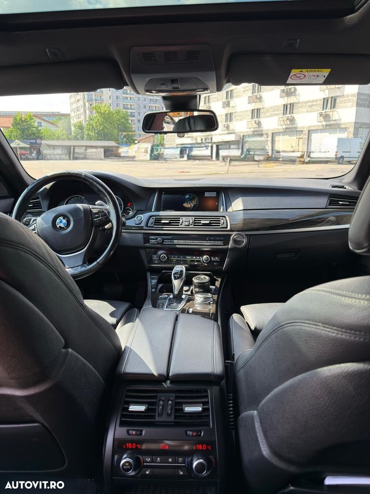 BMW Seria 5 530d AT - 7