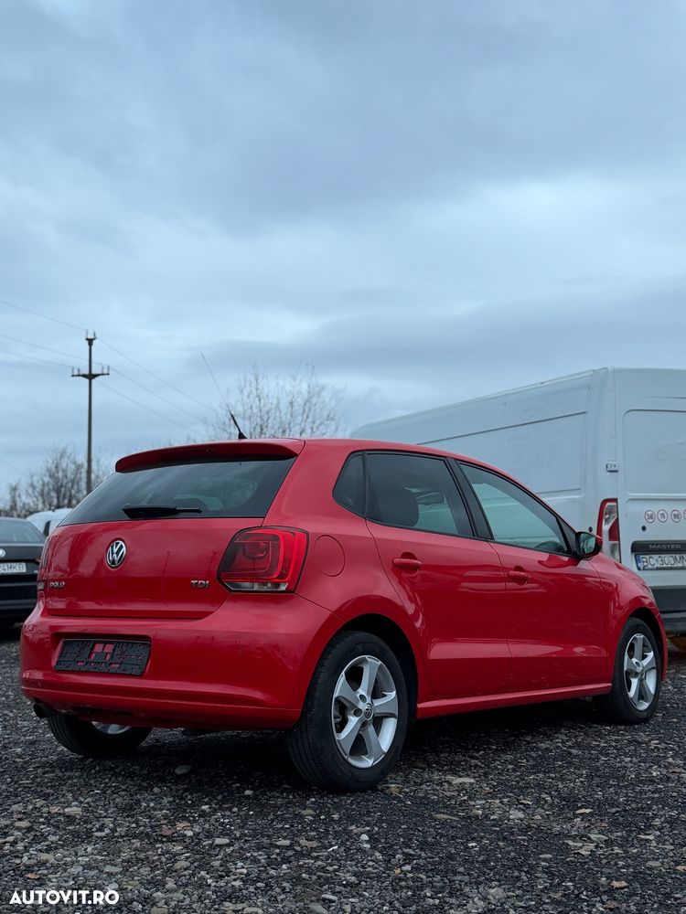 Volkswagen Polo 1.6 TDI Comfortline - 4
