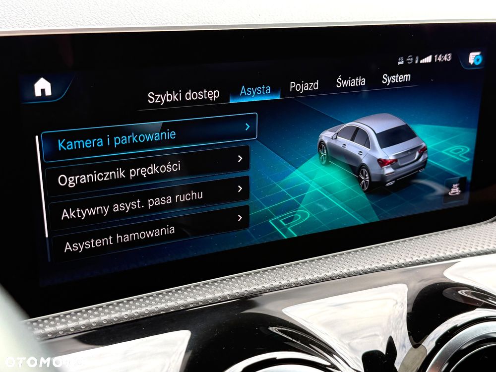 Mercedes-Benz Klasa A 200 AMG Line 7G-DCT - 18