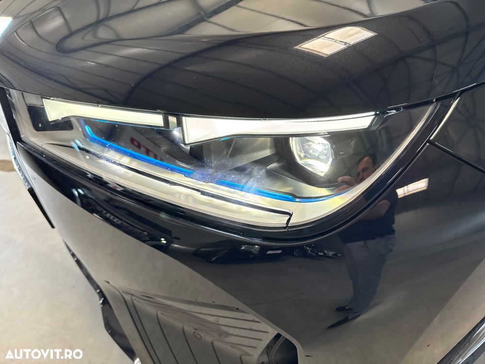 BMW iX - 18